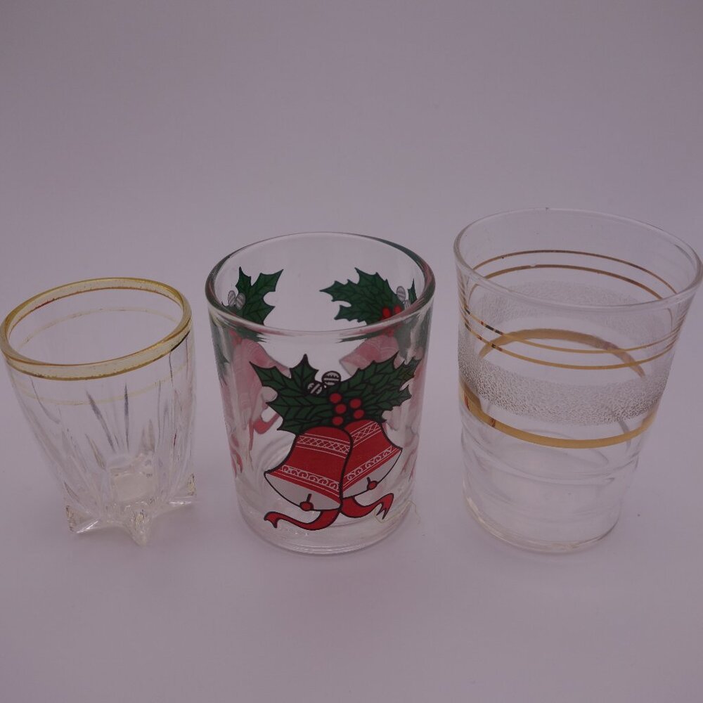 Jingle Bells Shot Glass/Gold Trim Shot Glass/Star Bottom Shot Glass